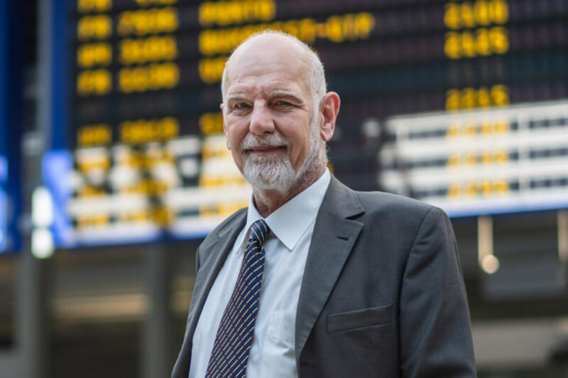 Martin Neupert