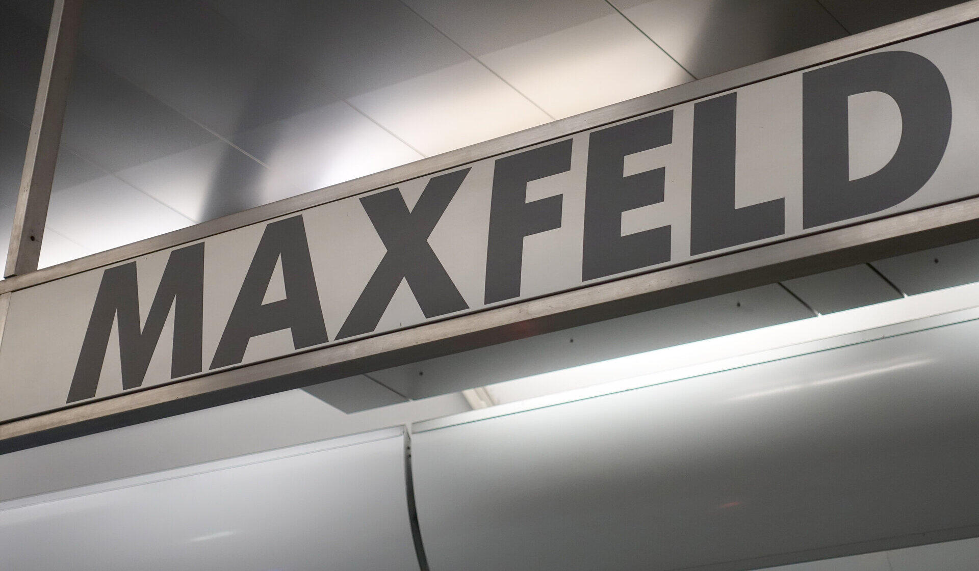 Maxfeld lettering on the station sign of the Nuremberg subway stop